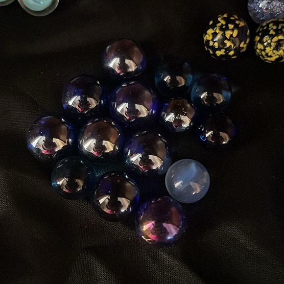 Super Cool Vintage Shades of Blue Marble Collection with 1 Shooter - Picture 4 of 8